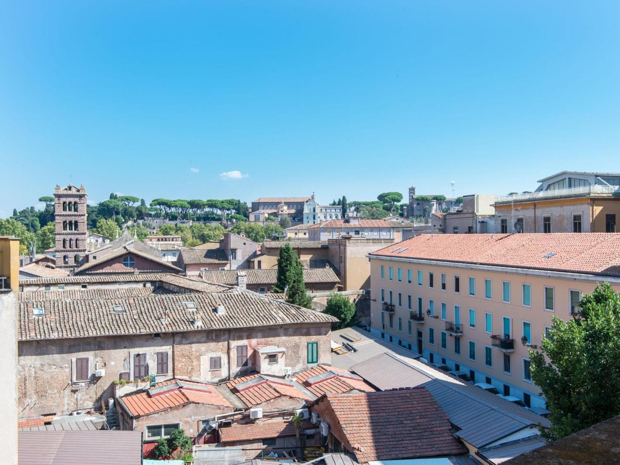 Panoramic Terrace Trestevere By Interhome * Rome